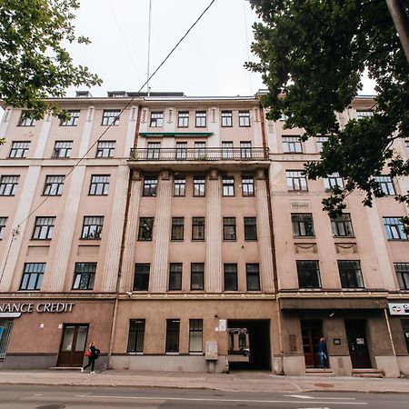 Central Comfort At Hanzas Residence, Stay Near Cafes, Bars, Museums & Esplanade Riga Exterior photo