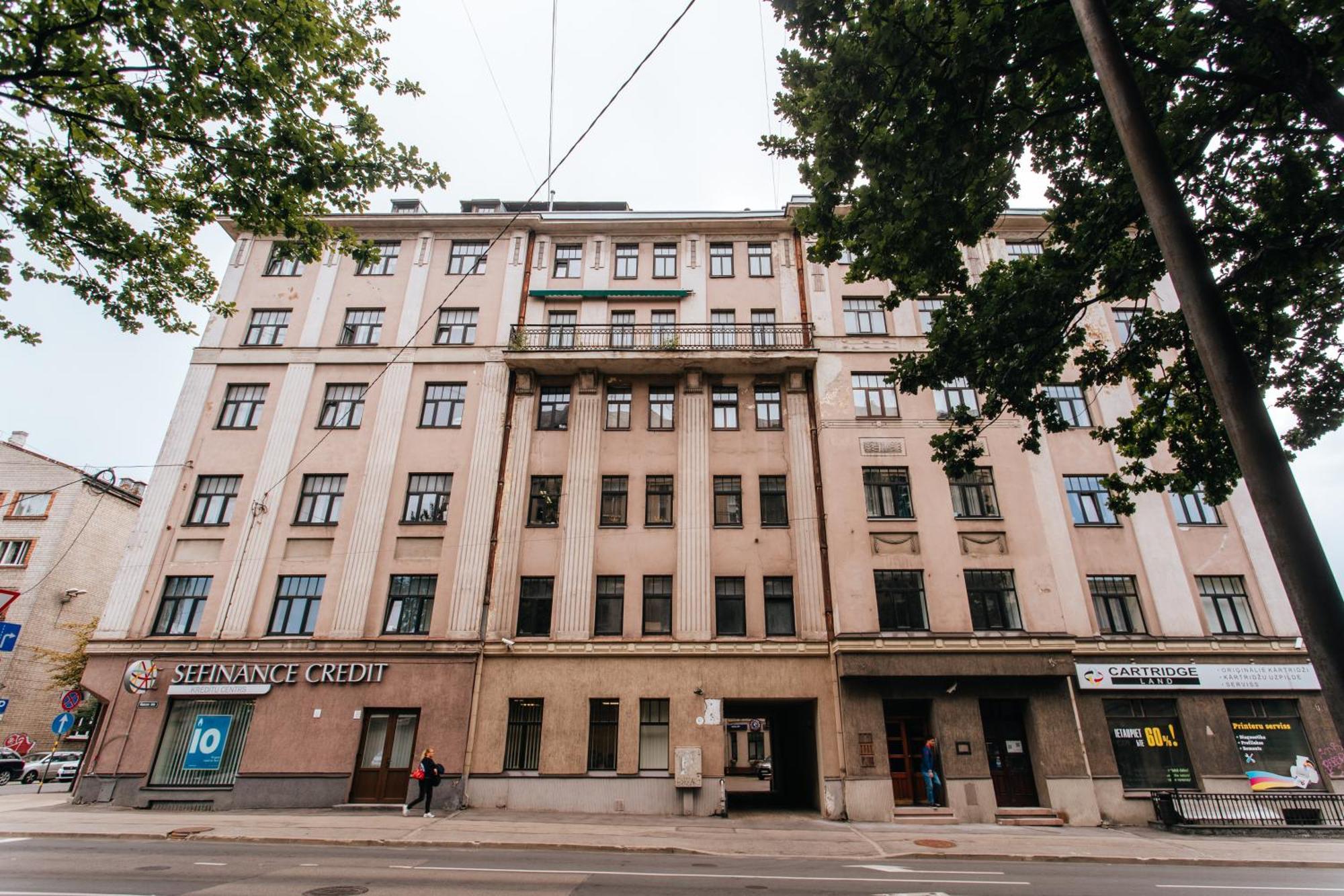 Central Comfort At Hanzas Residence, Stay Near Cafes, Bars, Museums & Esplanade Riga Exterior photo