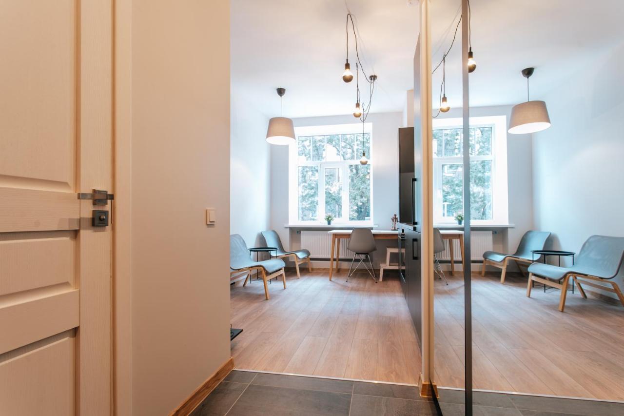 Central Comfort At Hanzas Residence, Stay Near Cafes, Bars, Museums & Esplanade Riga Exterior photo